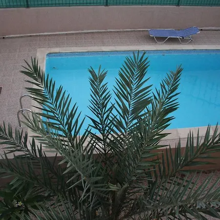 Theos Holiday Houses *