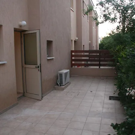 Ferienhaus Theos Holiday Houses